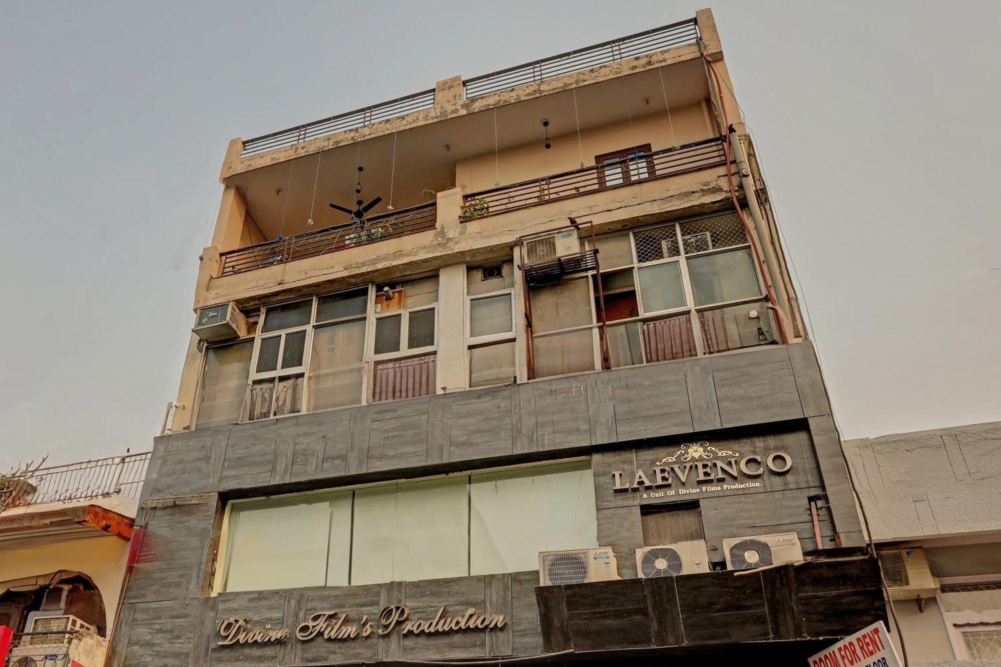 Hotel O Kanak Palace Neu-Delhi Exterior foto